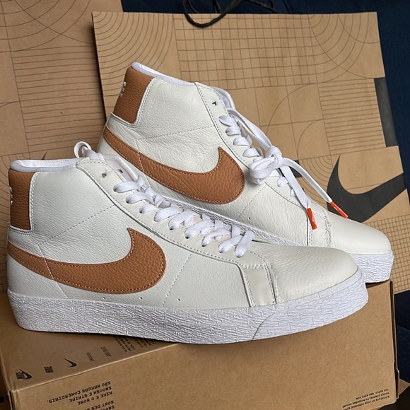 Nike SB Zoom Blazer Mid ISO white/LT cognac-white-white Men’s - Picture 6 of 16